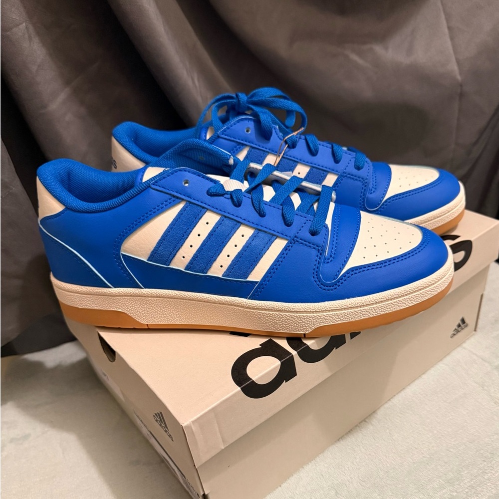 Adidas Men's Blue and White “Break Start” Basketball shoes size 9